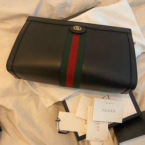 **BRAND NEW GUCCI BAG**